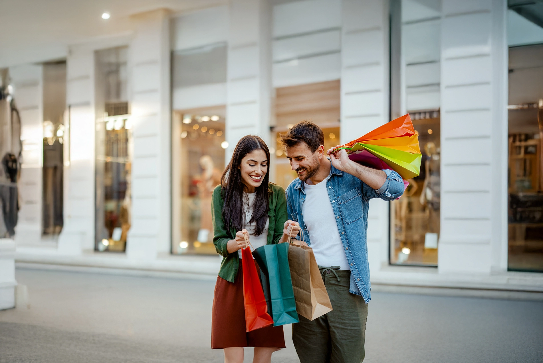 Viaggia in Treno + Buss per il tuo shopping a Firenze